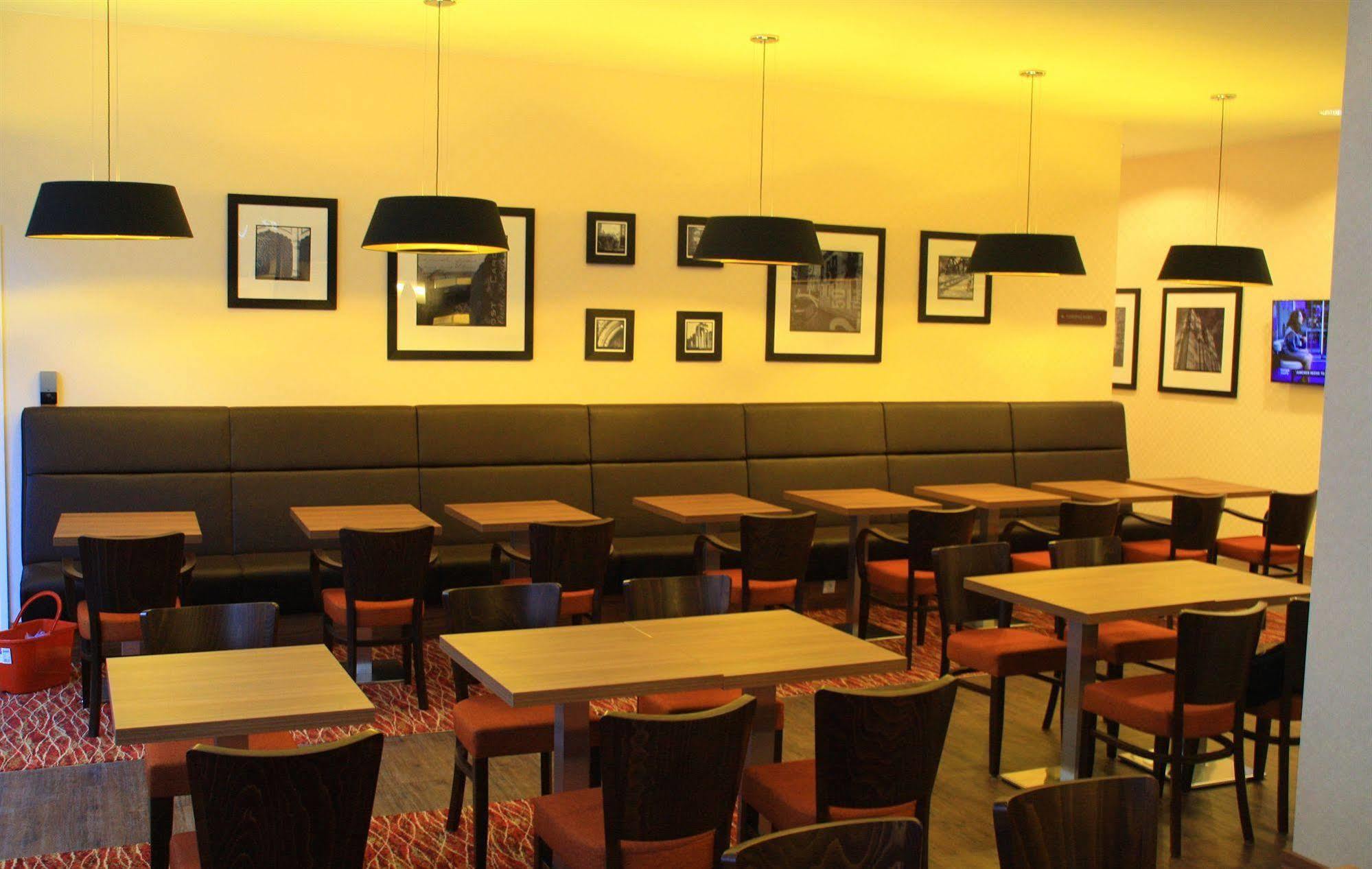 Hampton By Hilton City Center Hotel Nürnberg